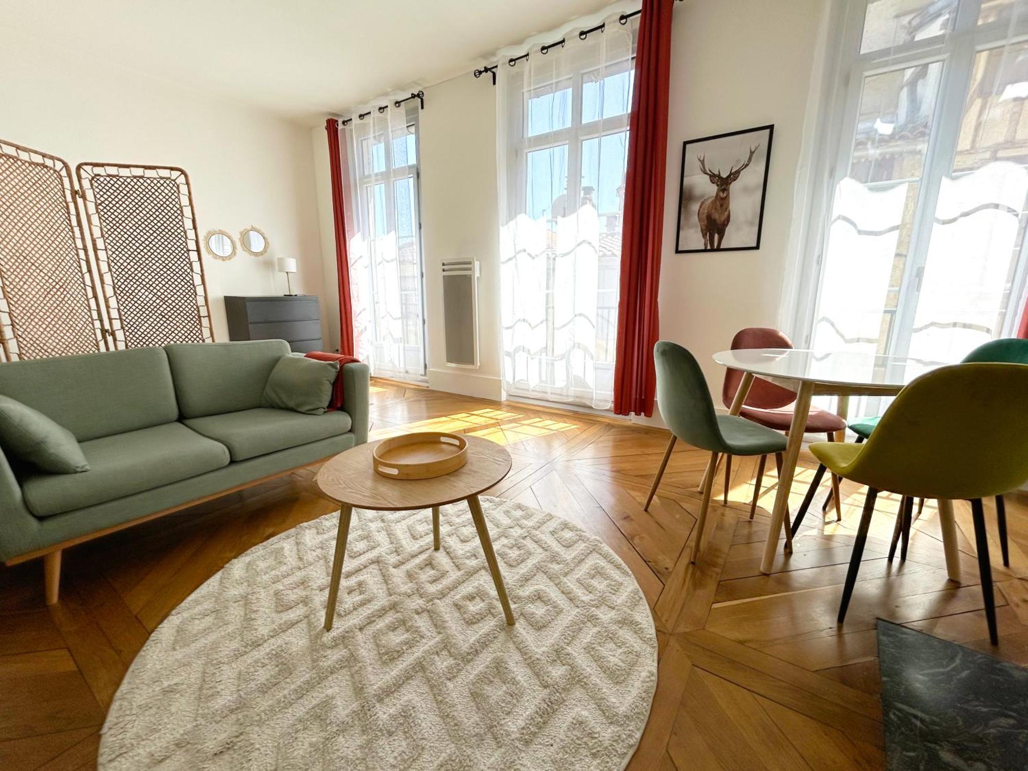 Emma - Centre Historique - Parking Privee Apartment ออช ภายนอก รูปภาพ